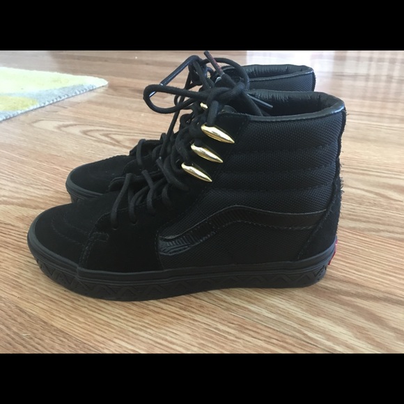 vans black panther edition